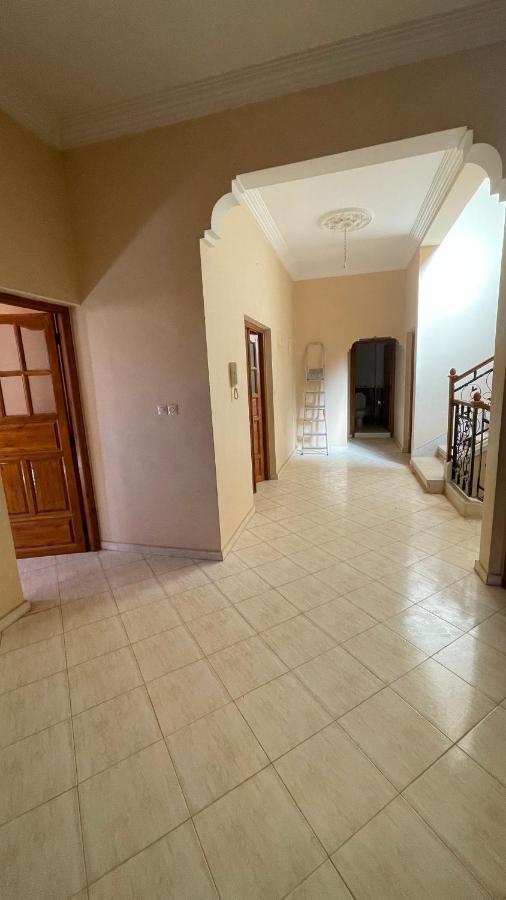 Maison De Ville Agreable Avec Un Patio Marocain Уарзазат Экстерьер фото